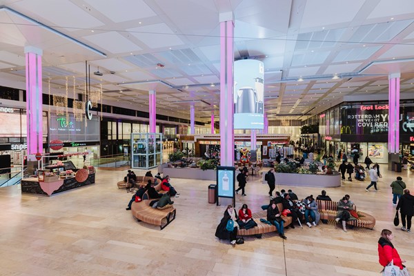 Medium property photo - Zuidplein Hoog 1044, 3083 BT Rotterdam